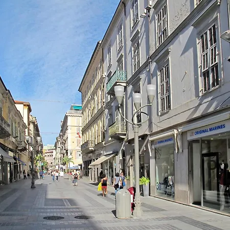 Teresa By Interhome * サンレモ